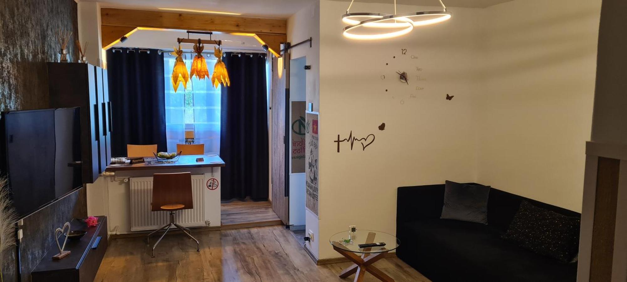 Tiki'S Bar Studio ブカレスト エクステリア 写真